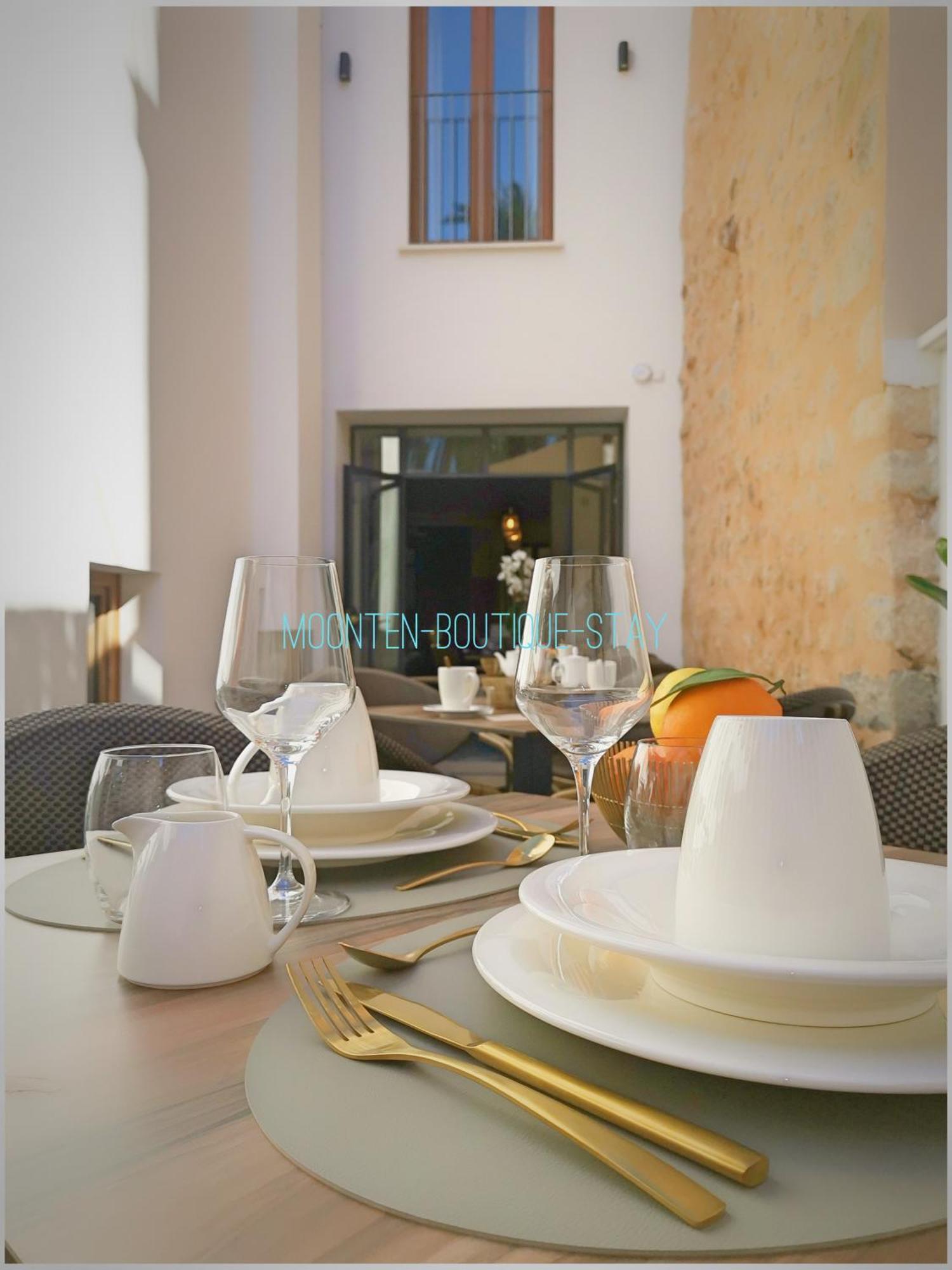 Moonten Boutique Stay Сольер Экстерьер фото