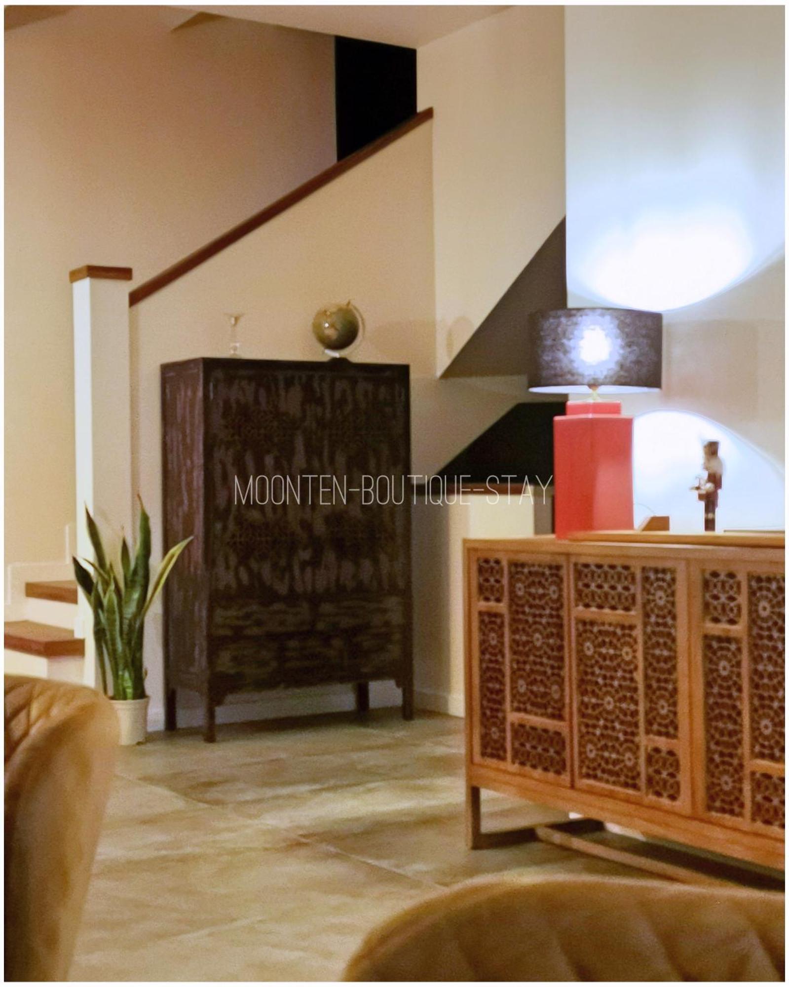 Moonten Boutique Stay Сольер Экстерьер фото