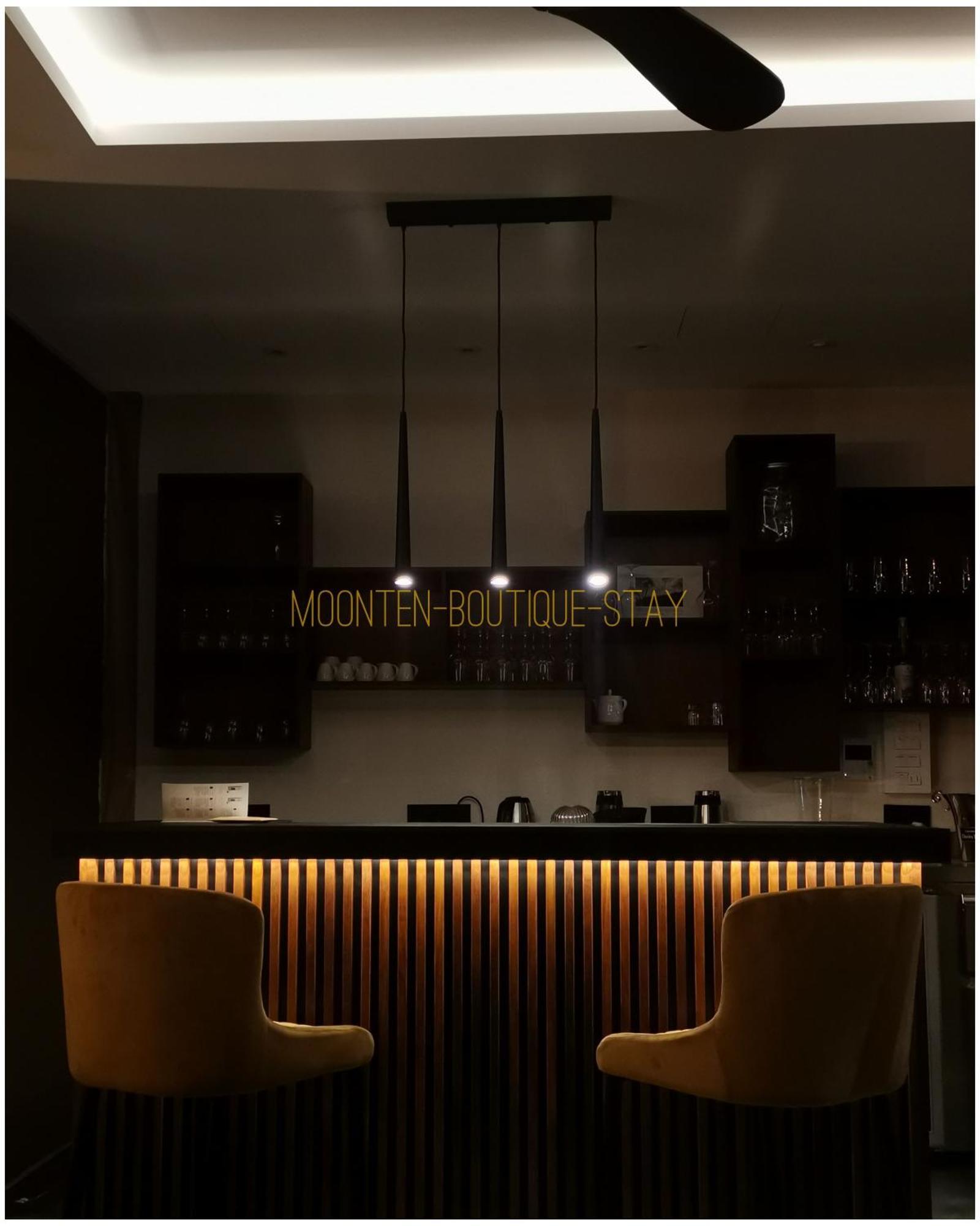 Moonten Boutique Stay Сольер Экстерьер фото