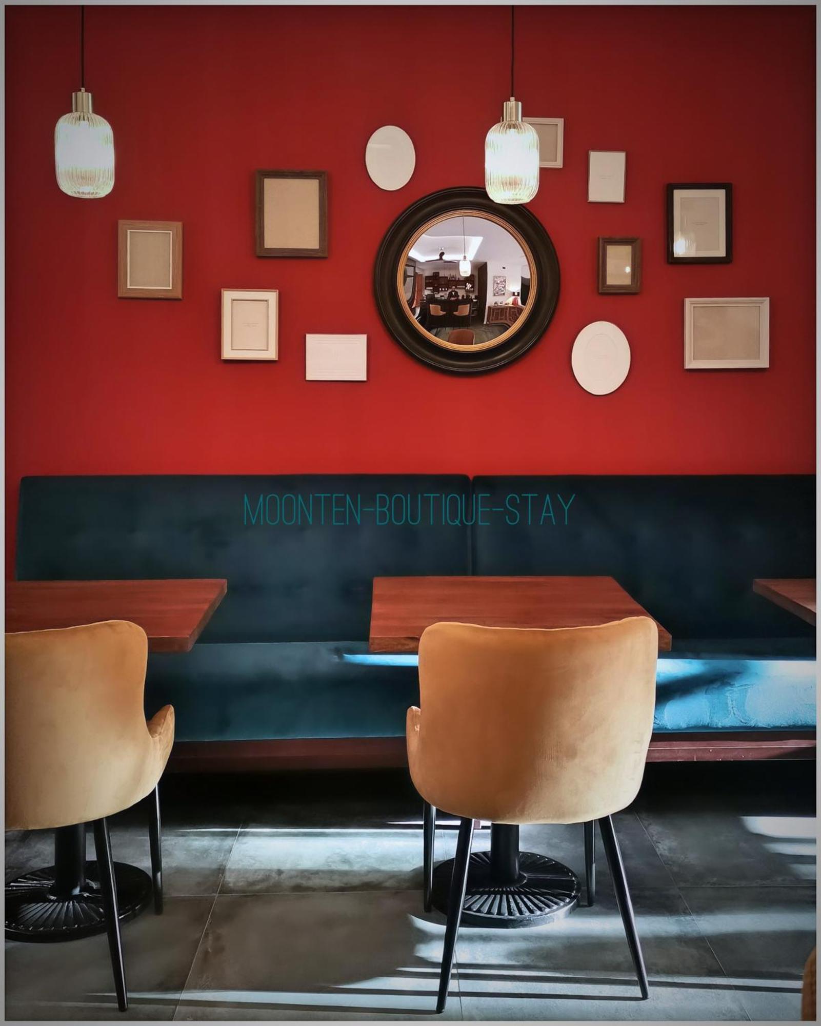 Moonten Boutique Stay Сольер Экстерьер фото